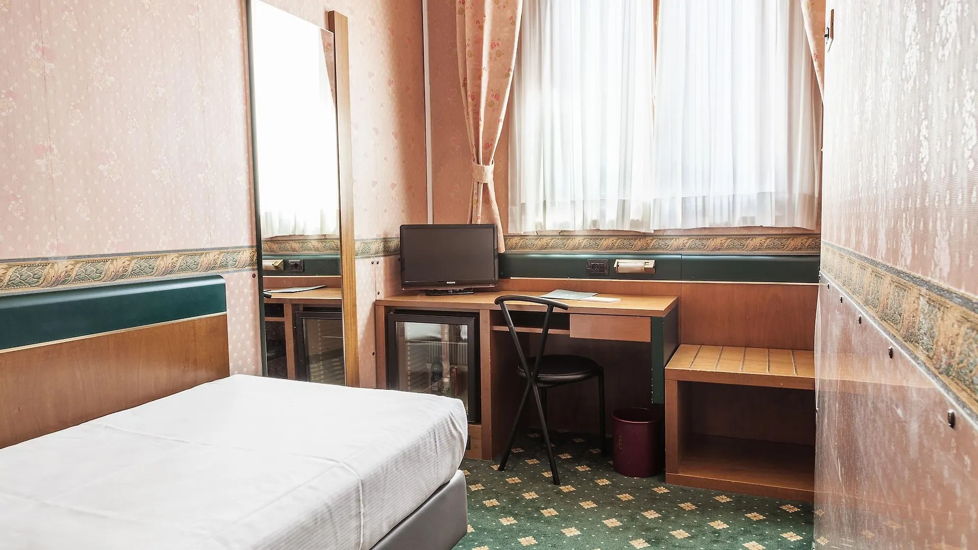 Hotel Des Etrangers Milan