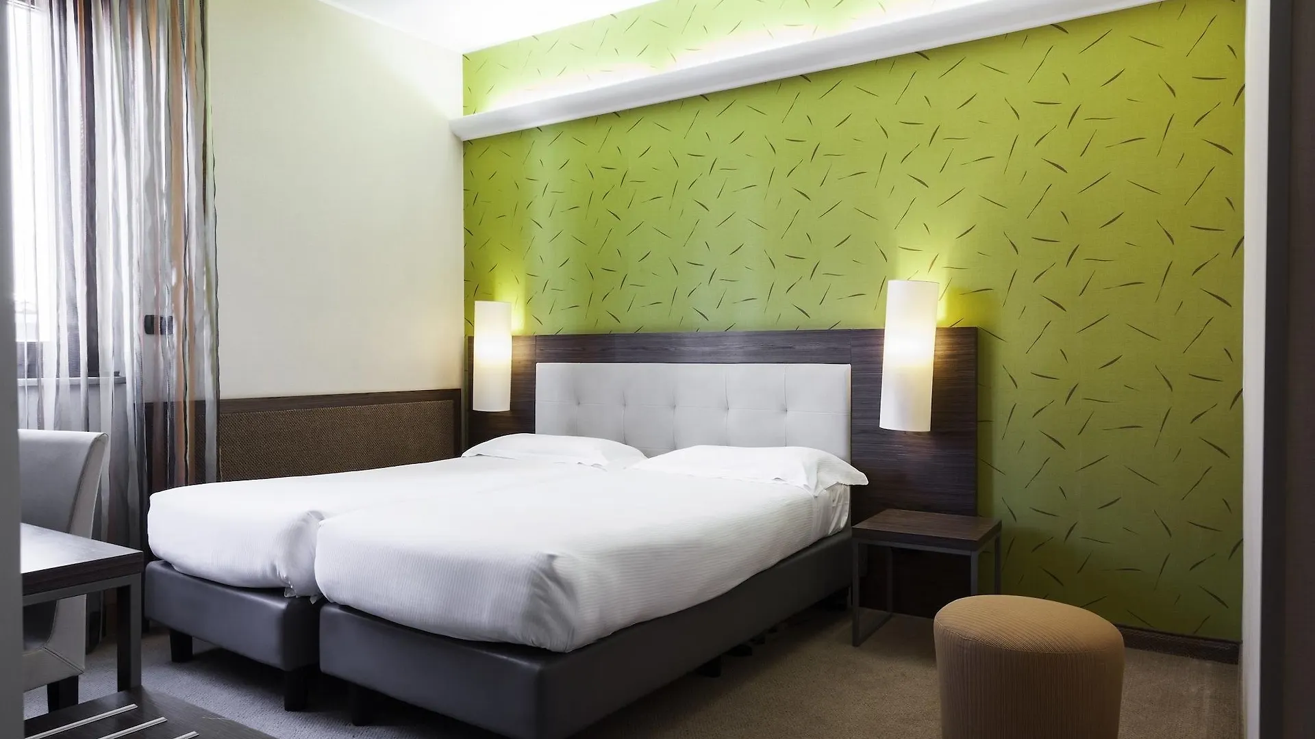 Hotel Des Etrangers Milan Italy