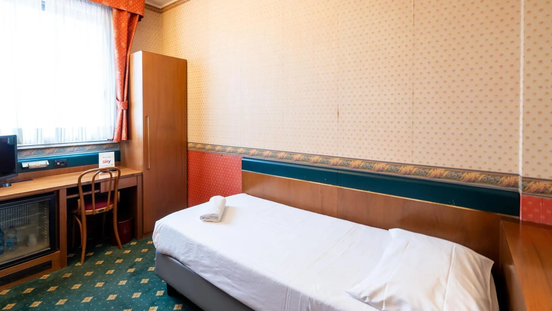 Hotel Des Etrangers Milan